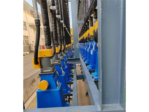 寧德時代（新能源汽車三電）